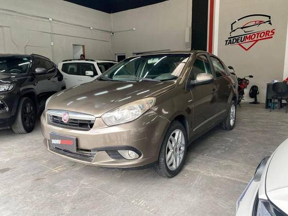 FIAT SIENA 1.6 MPI ESSENCE 16V FLEX 4P AUTOMATIZADO FIAT SIENA 1.6 MPI ESSENCE 16V FLEX 4P AUTOMATIZADO